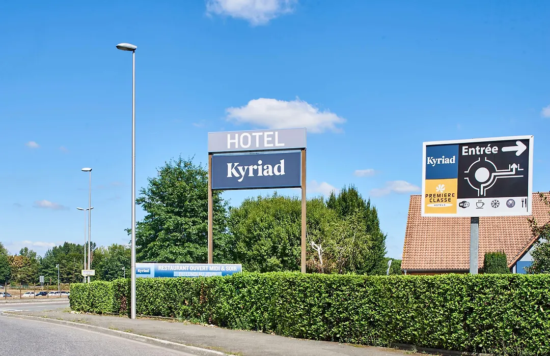 Kyriad Tarbes Bastillac-1