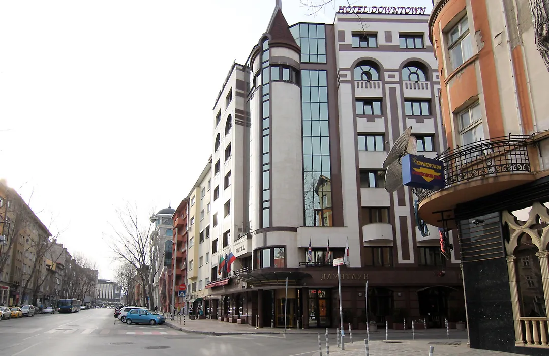Hotel Downtown-1