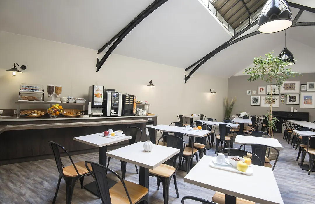 Hotel Saint Gothard-1