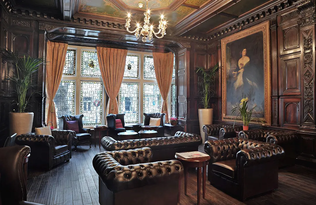Grand Royale Hyde Park-1