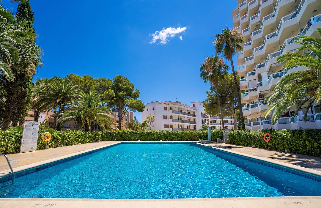 Las Palomas Apartments Econotels-1