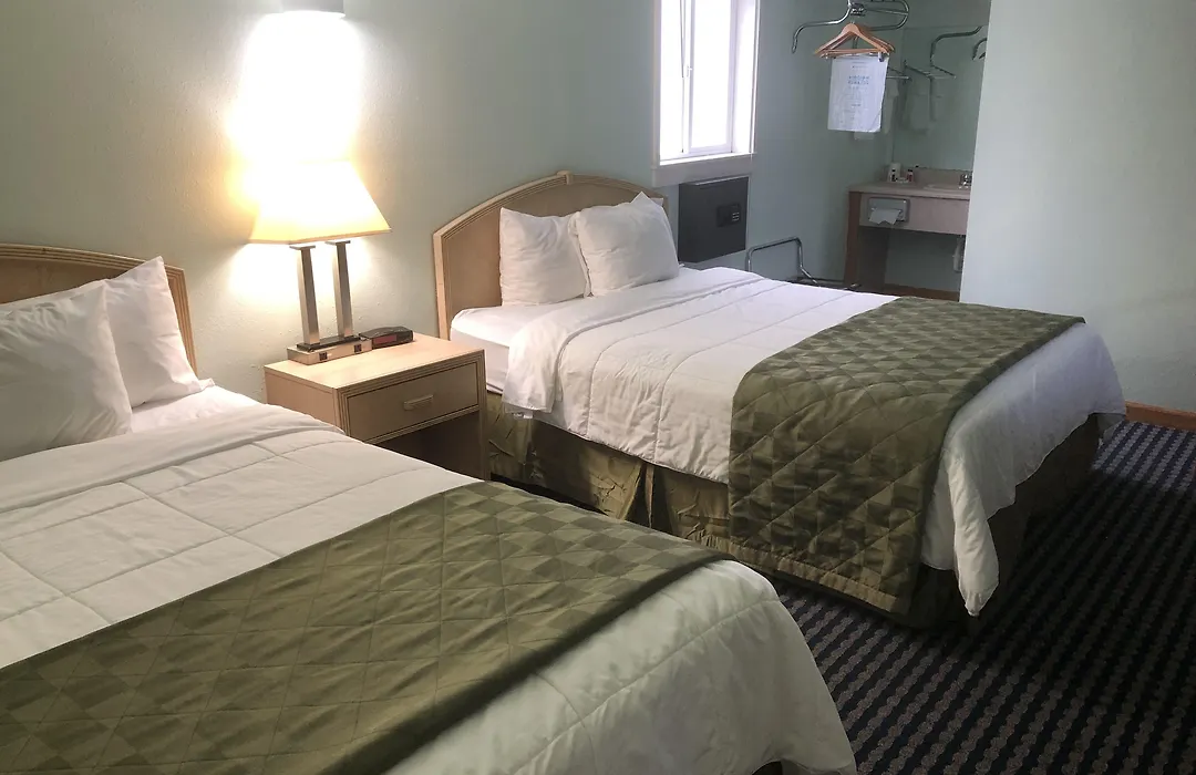 Travelodge By Wyndham Seattle North Of Downtown-1