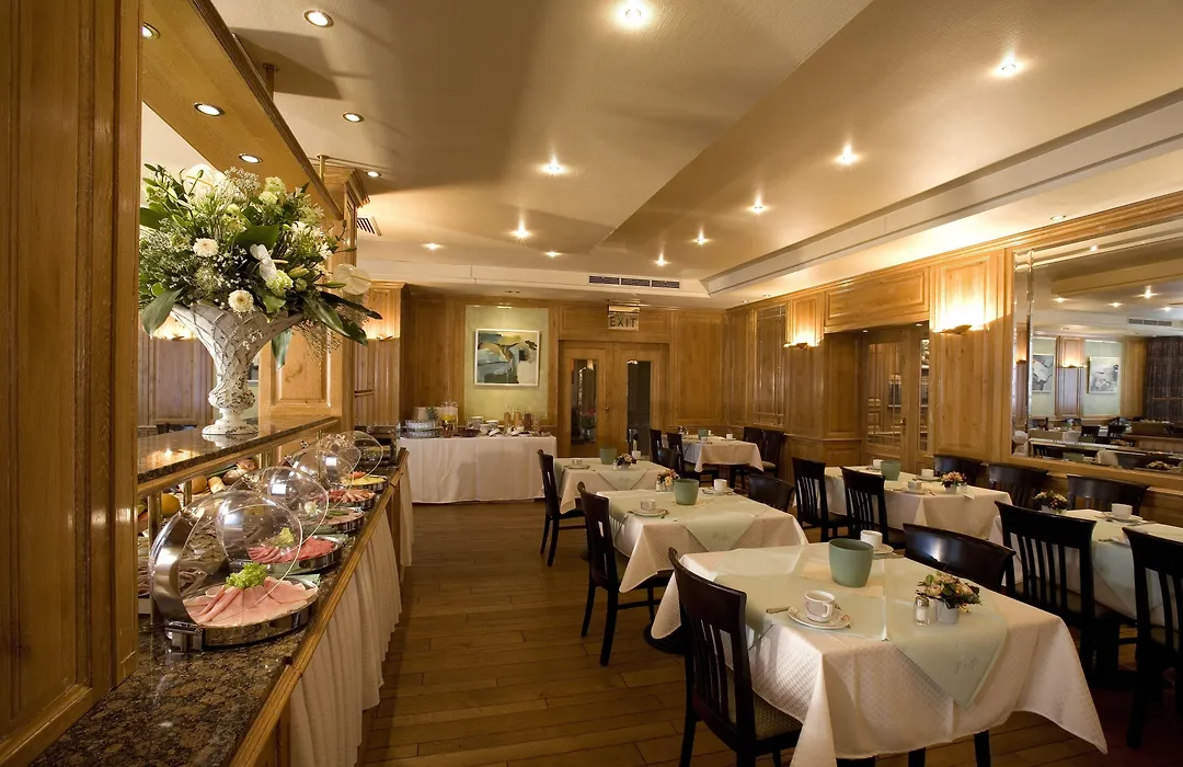Hotel Pacific-1