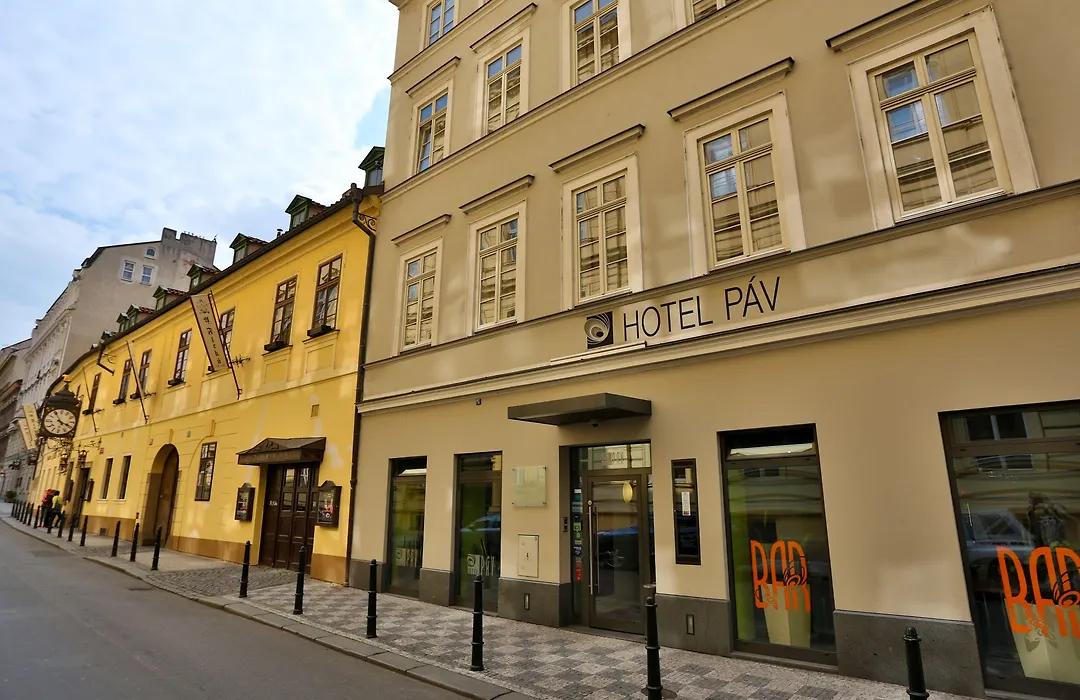 Hotel Pav-1