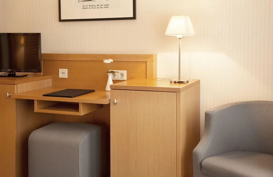 Townhouse Hotel-1