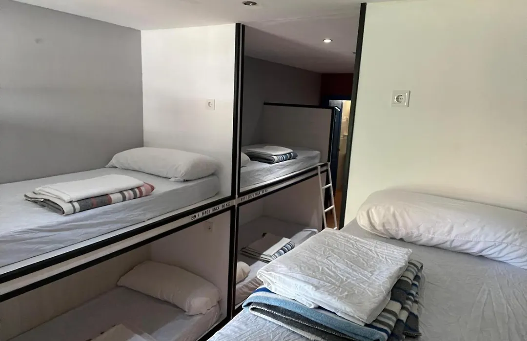 Hego Haize Albergue Hostel-1