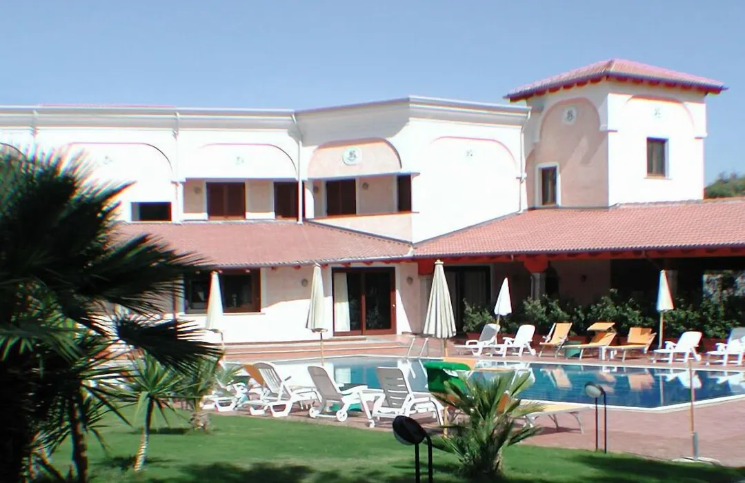 Amareclub Le Rose-1