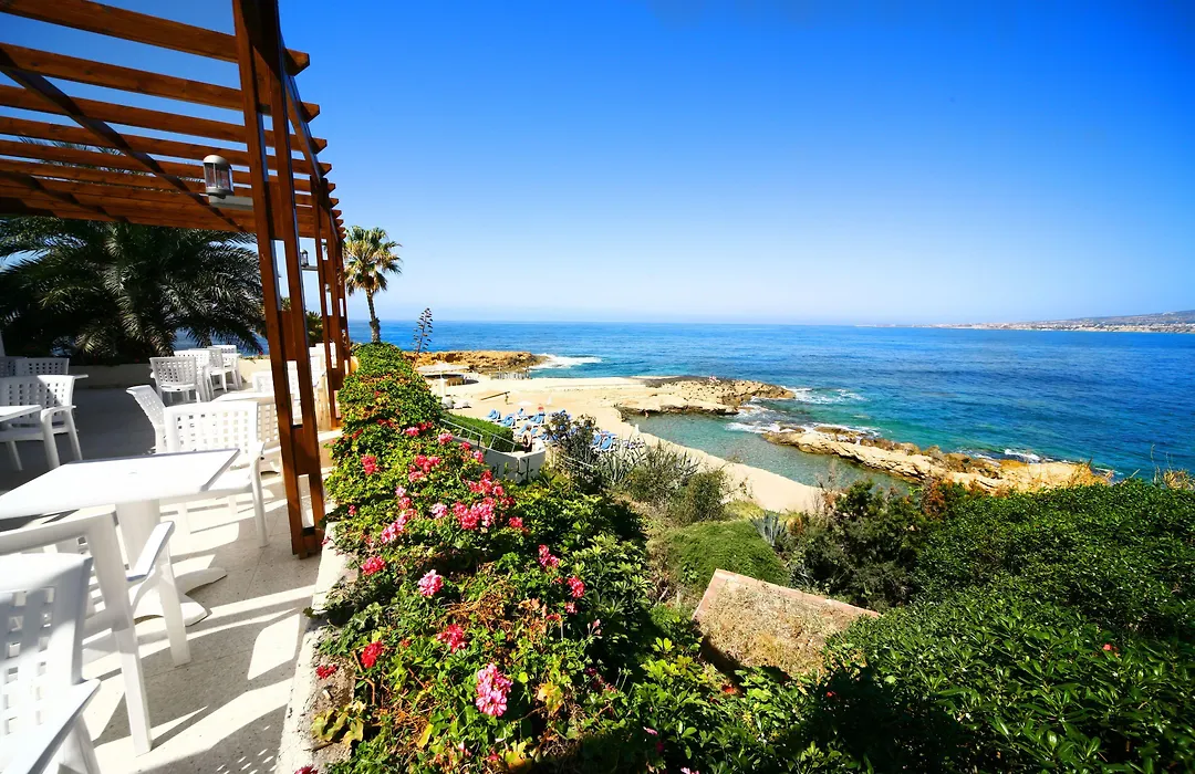 Cynthiana Beach Hotel-1