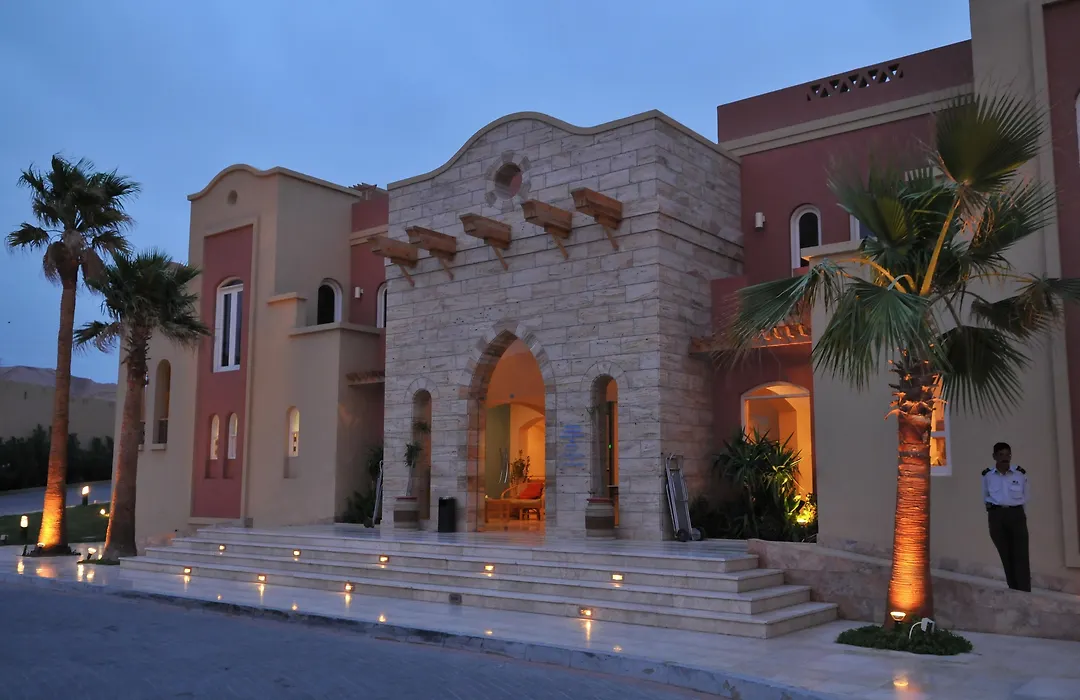 Marina Plaza Hotel, Tala Bay-1