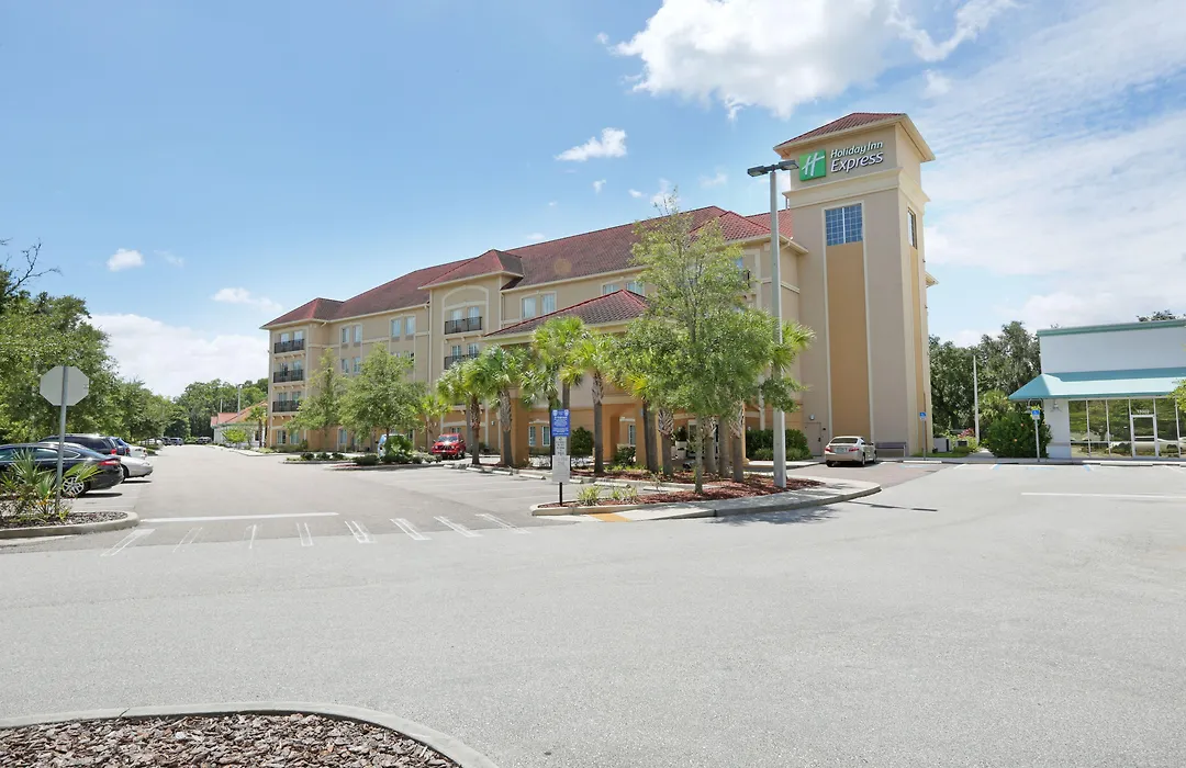 Holiday Inn Express Tampa North Telecom Park By Ihg-1