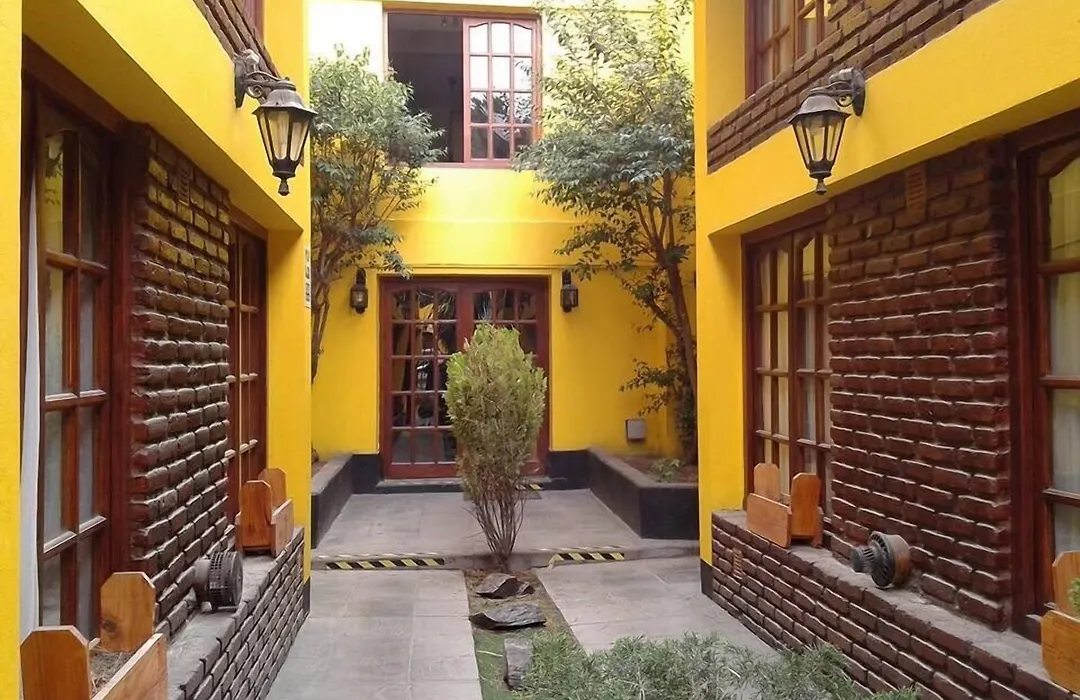 Apart Hotel Libertador-1