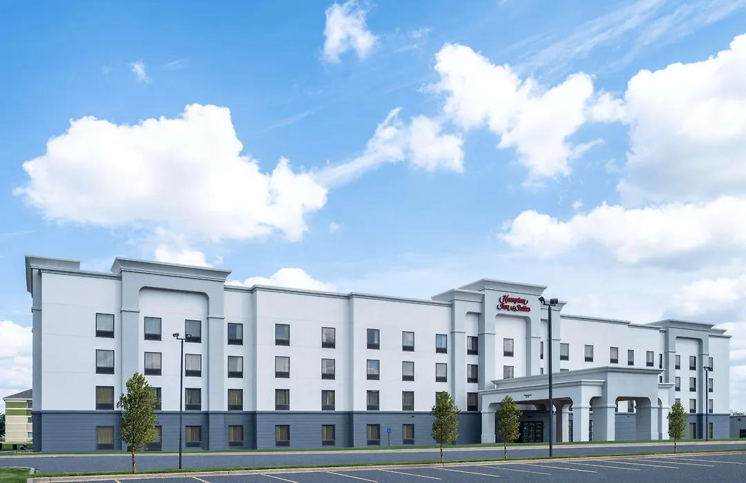 Hampton Inn & Suites Cedar Rapids-1