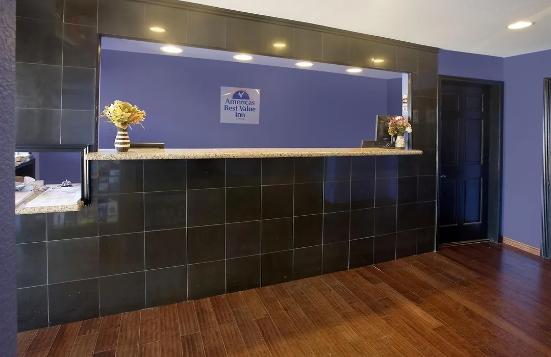 Americas Best Value Inn Waco - Franklin Avenue-1
