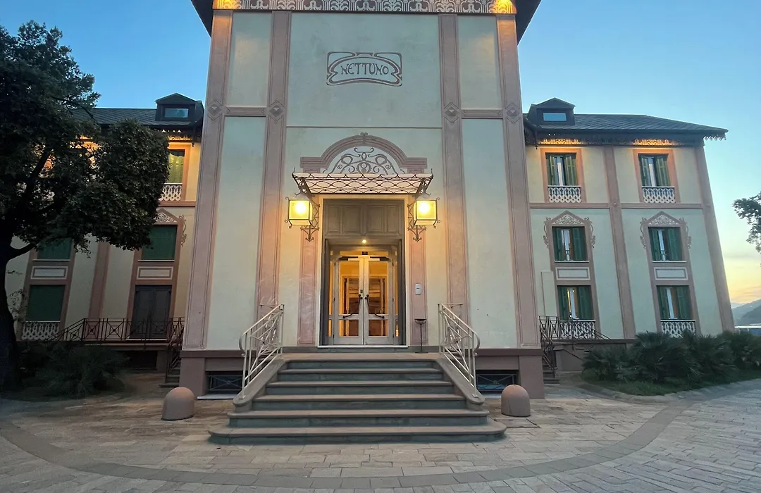 Suite Hotel Nettuno-1