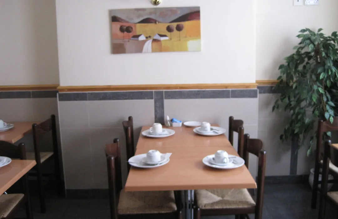 Elmwood Hotel-1