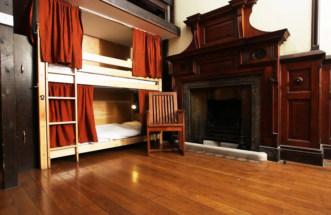 Palmers Lodge Swiss Cottage-1
