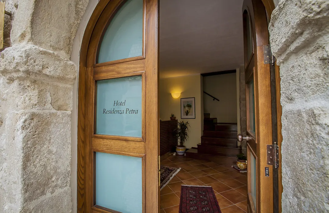 Hotel Residenza Petra-1