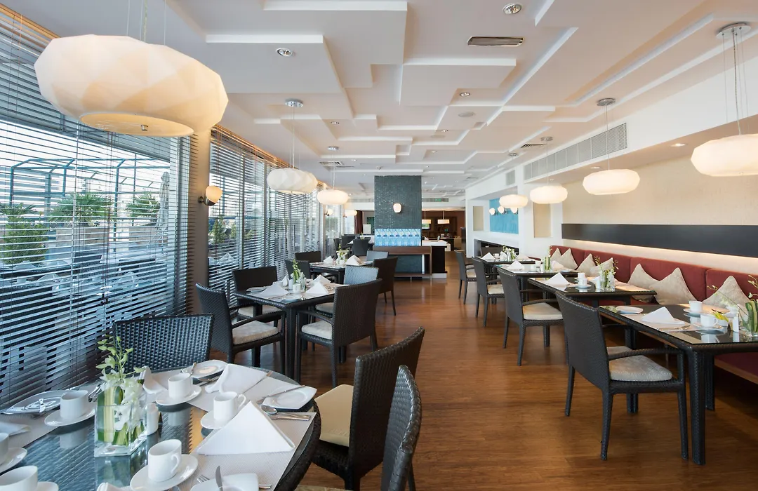 La Suite Dubai Hotel & Apartments Operated By Minor Hotels-1