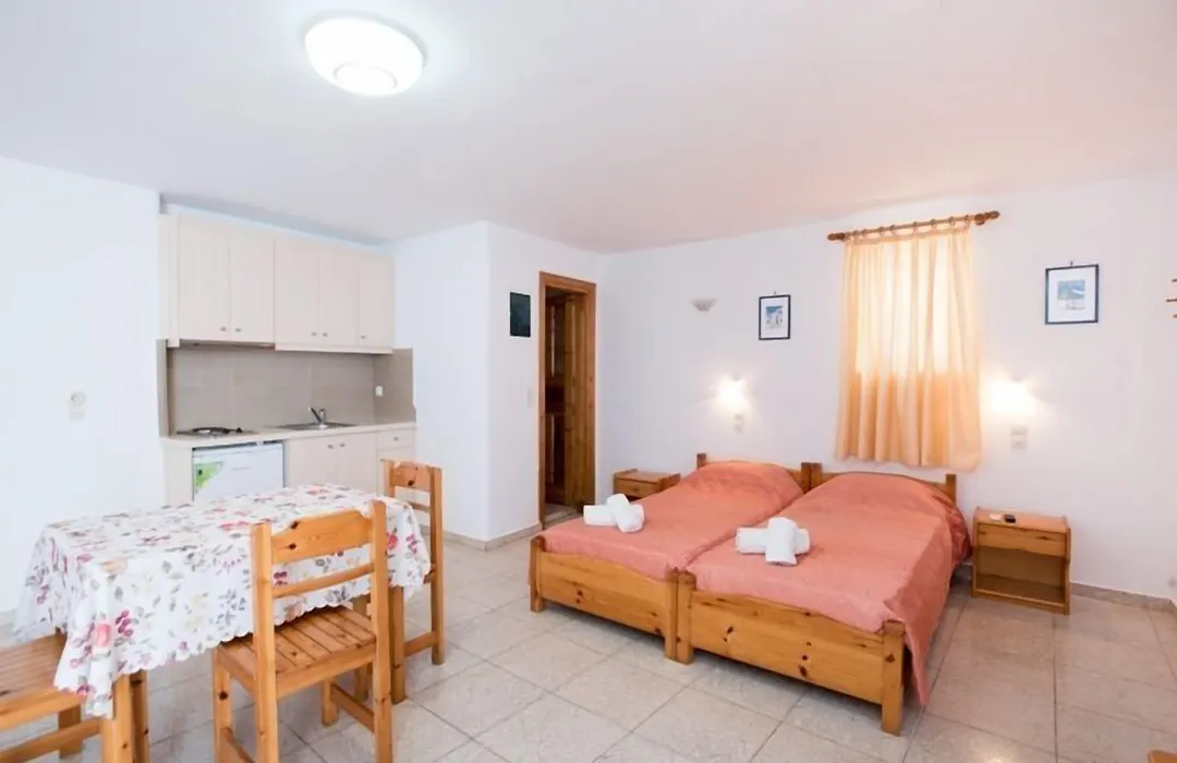 Florance Apartments-1