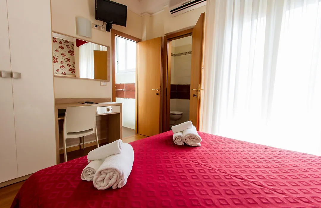 Hotel Monica-1