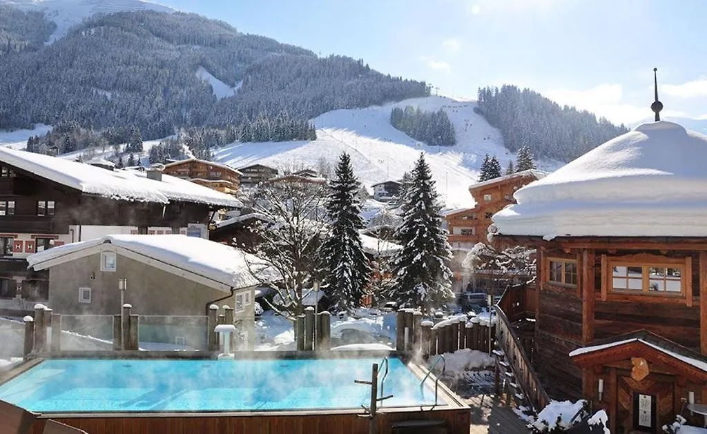 Hotel Alpine Palace-1