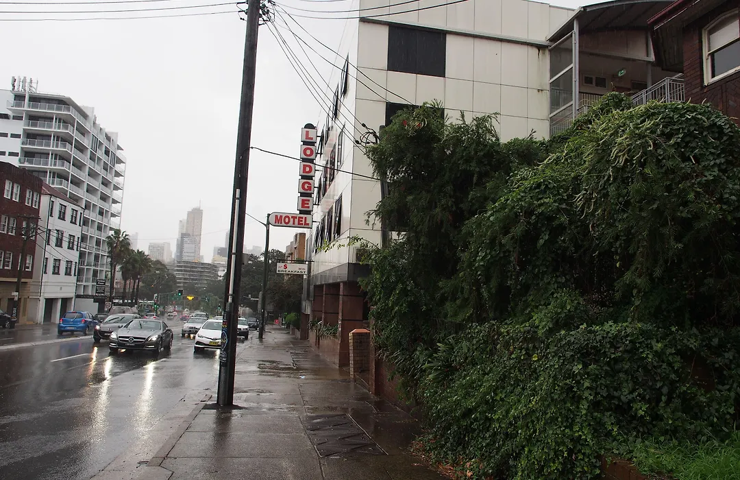 Edgecliff Lodge Motel-1