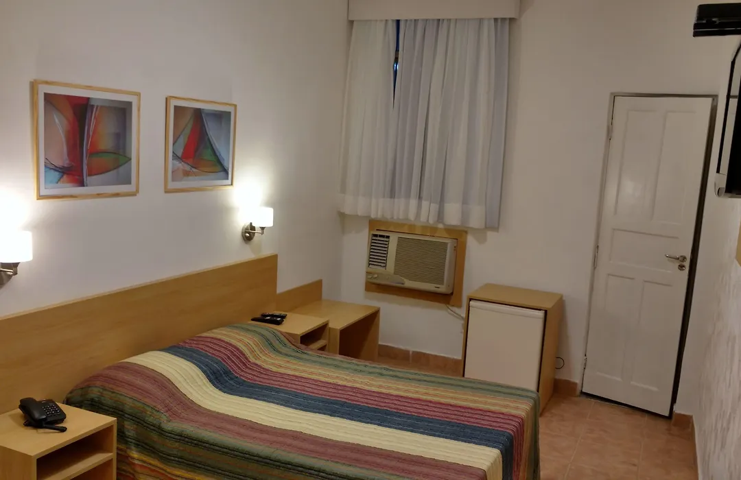 Hotel Ingles-1