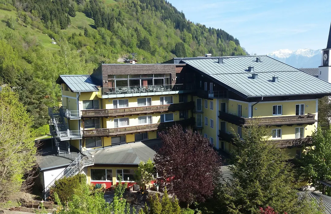 Der Schütthof-1