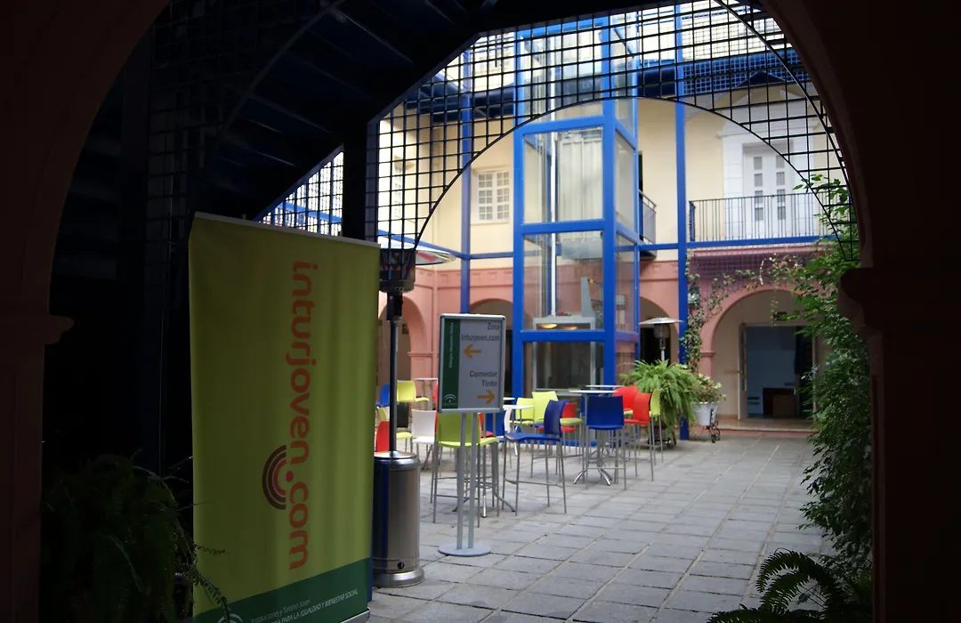 Albergue Inturjoven Huelva-1
