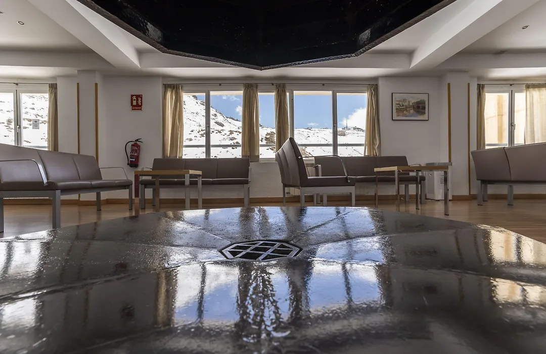 Albergue Inturjoven Sierra Nevada-1