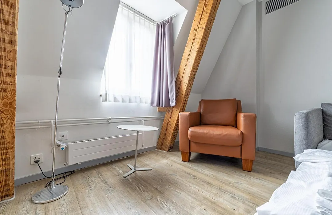 Royal Hotel - Urban Living-1