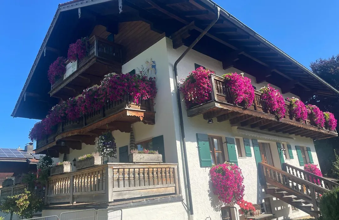 Gästehaus Baier am Bad-1