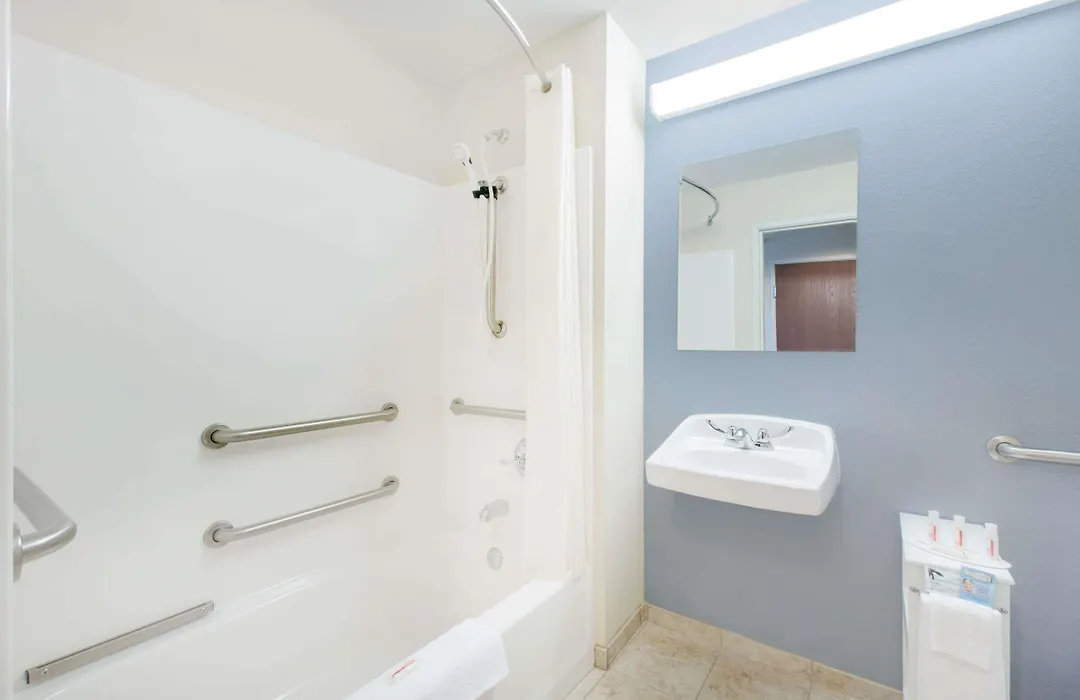 Microtel Inn & Suites By Wyndham Stanley-1
