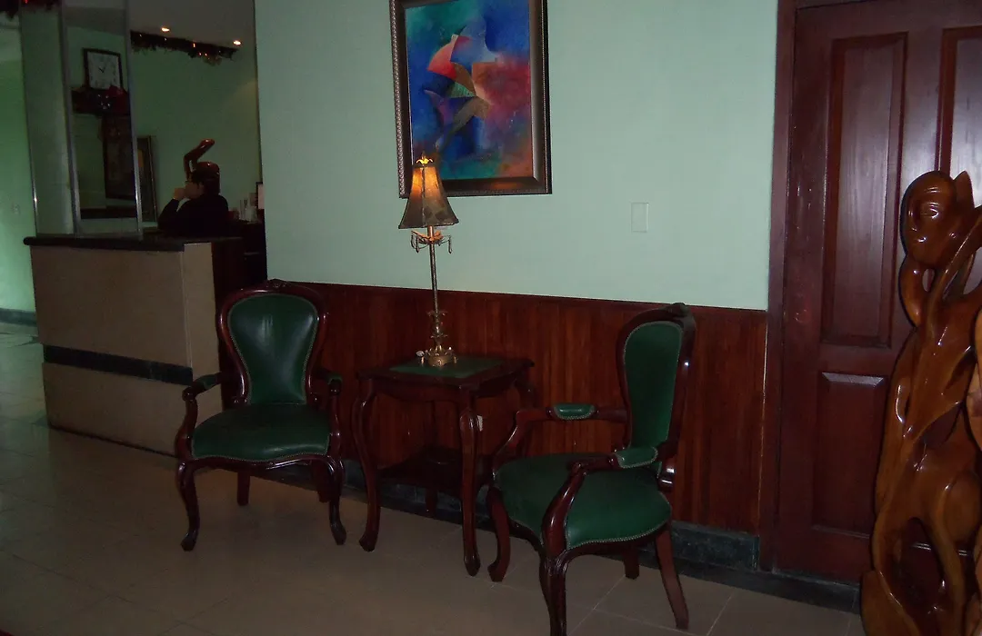 Hotel Discovery-1