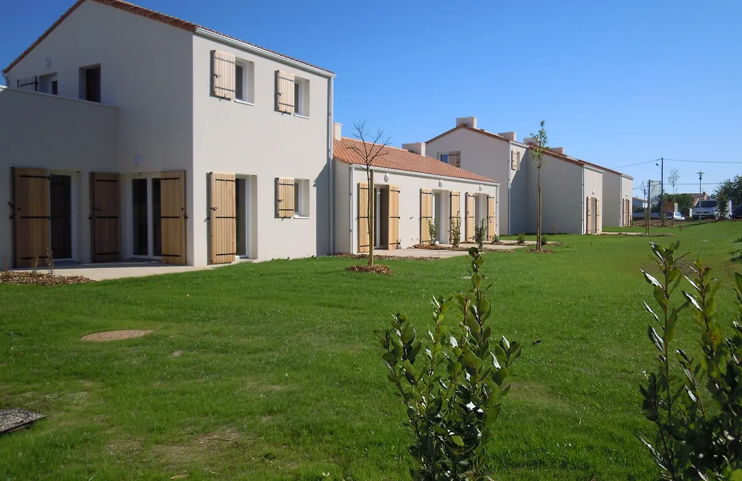 Residence Goelia Les Grands Rochers-1