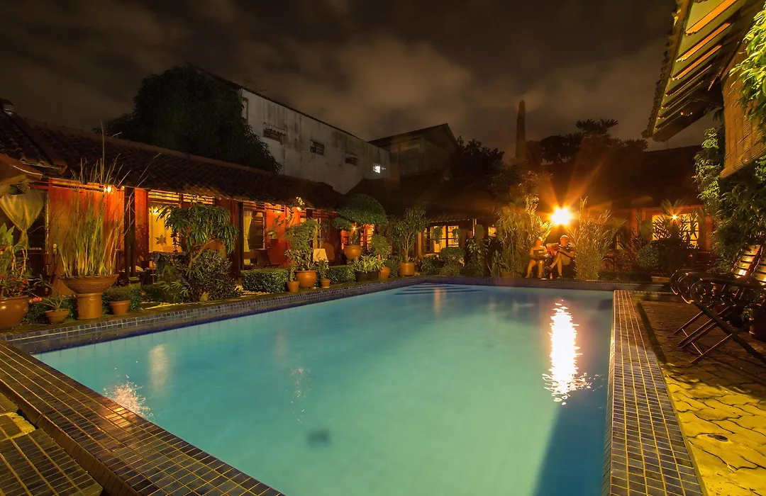 Delta Homestay-1