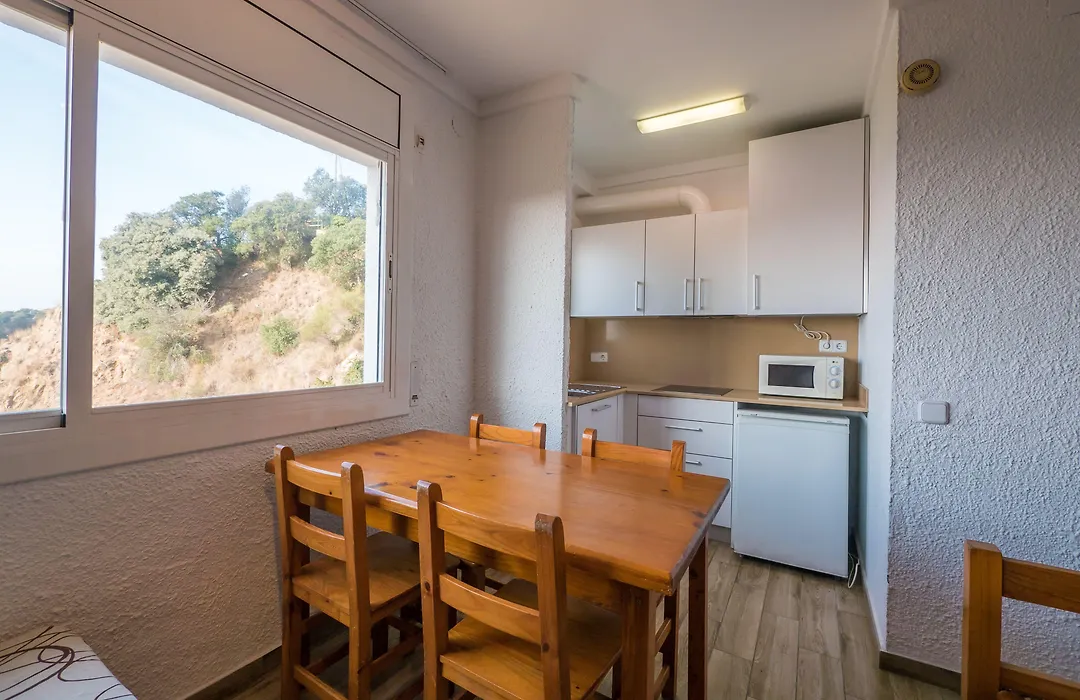Apartamentos AR Muntanya Mar-1