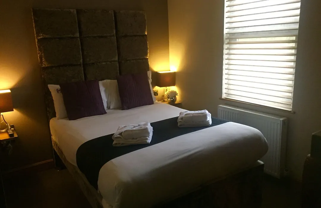 Homestay Hotel Heathrow-1