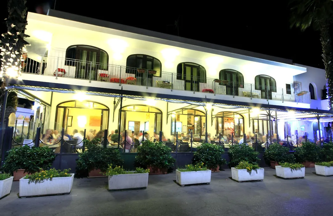 Hotel Profumo Di Mare-1