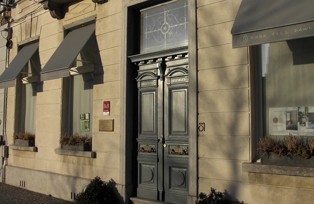 B&B Dusk Till Dawn-1