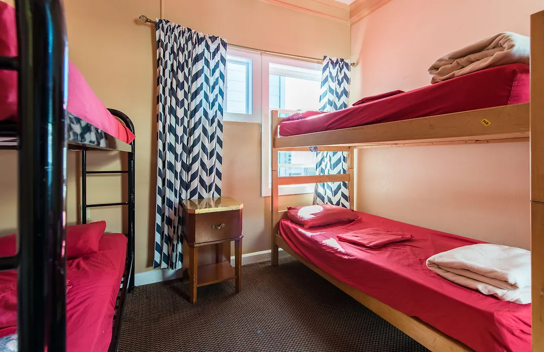 European Hostel-1