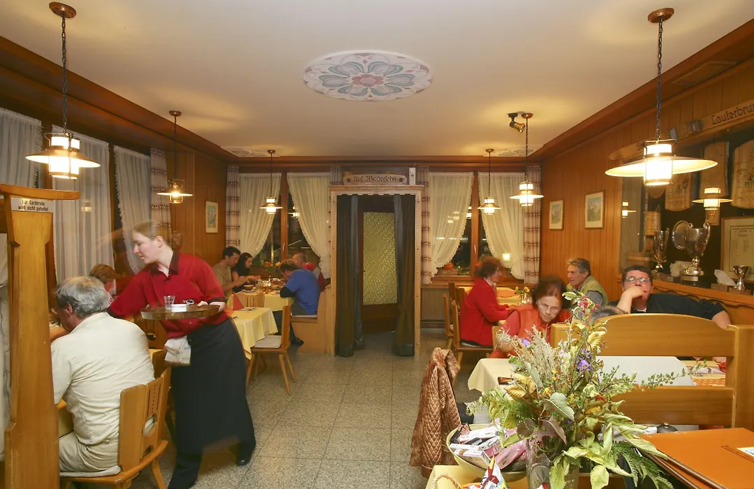 Hotel Oberland-1