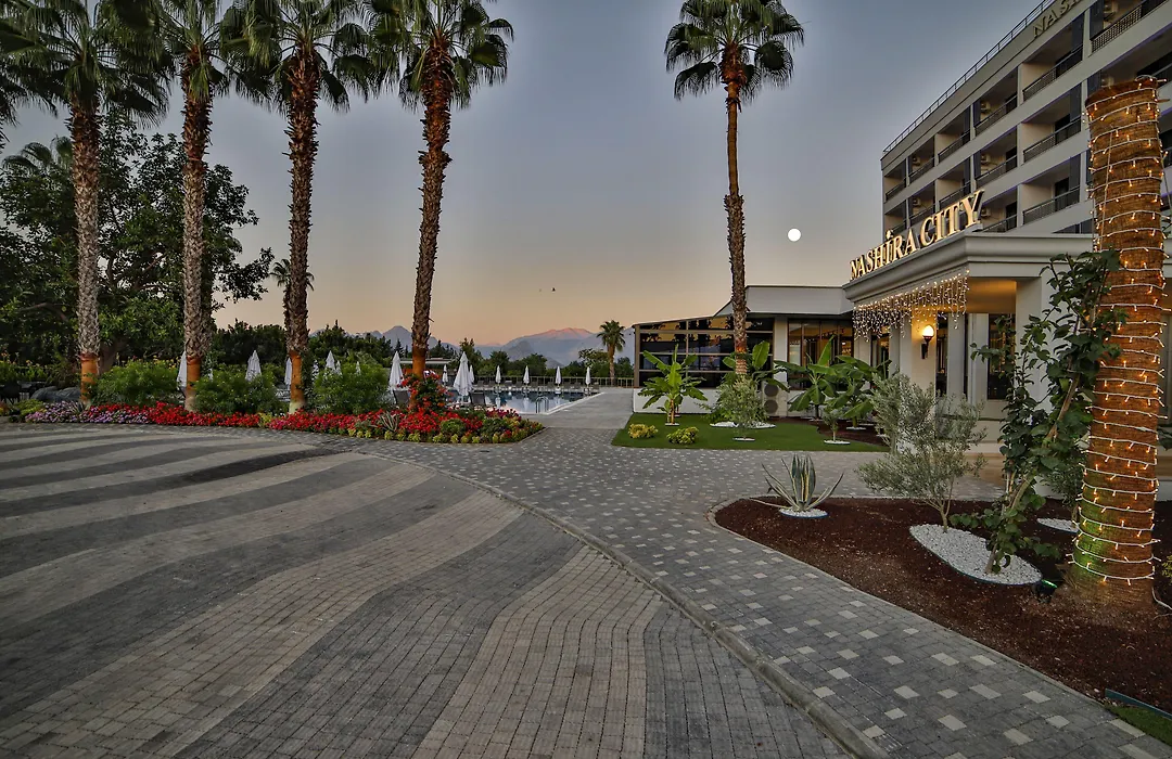 Nashira City Resort Hotel-1