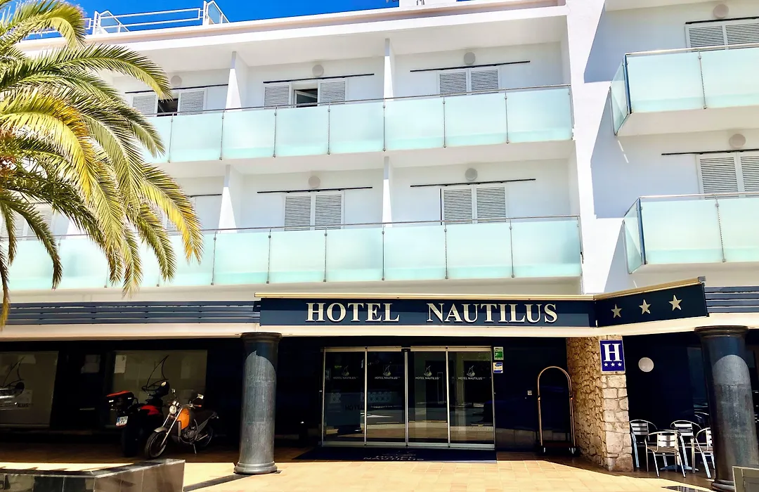 Nautilus Hotel-1