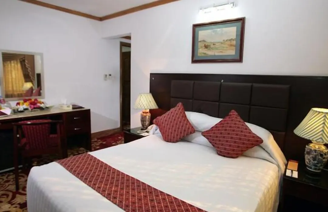 Rigs Inn-1