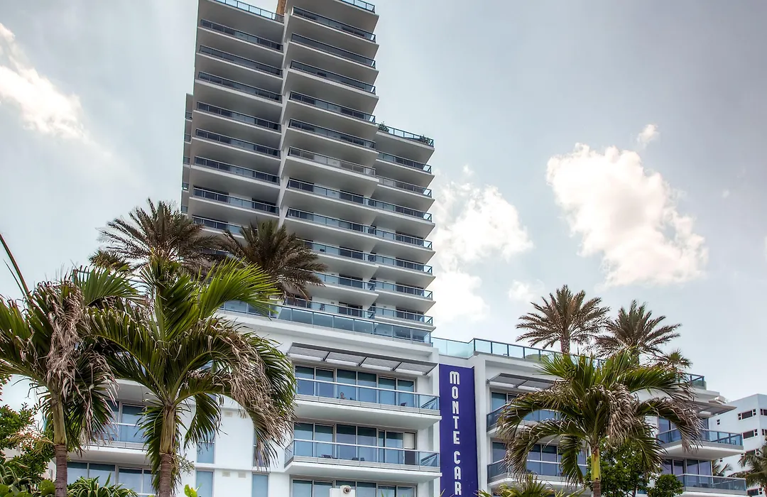 Churchill Suites Monte Carlo Miami Beach-1