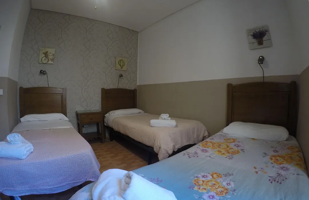Hostal Los Perales-1