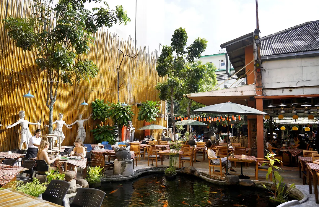 Villa Cha-Cha Banglumphu-1