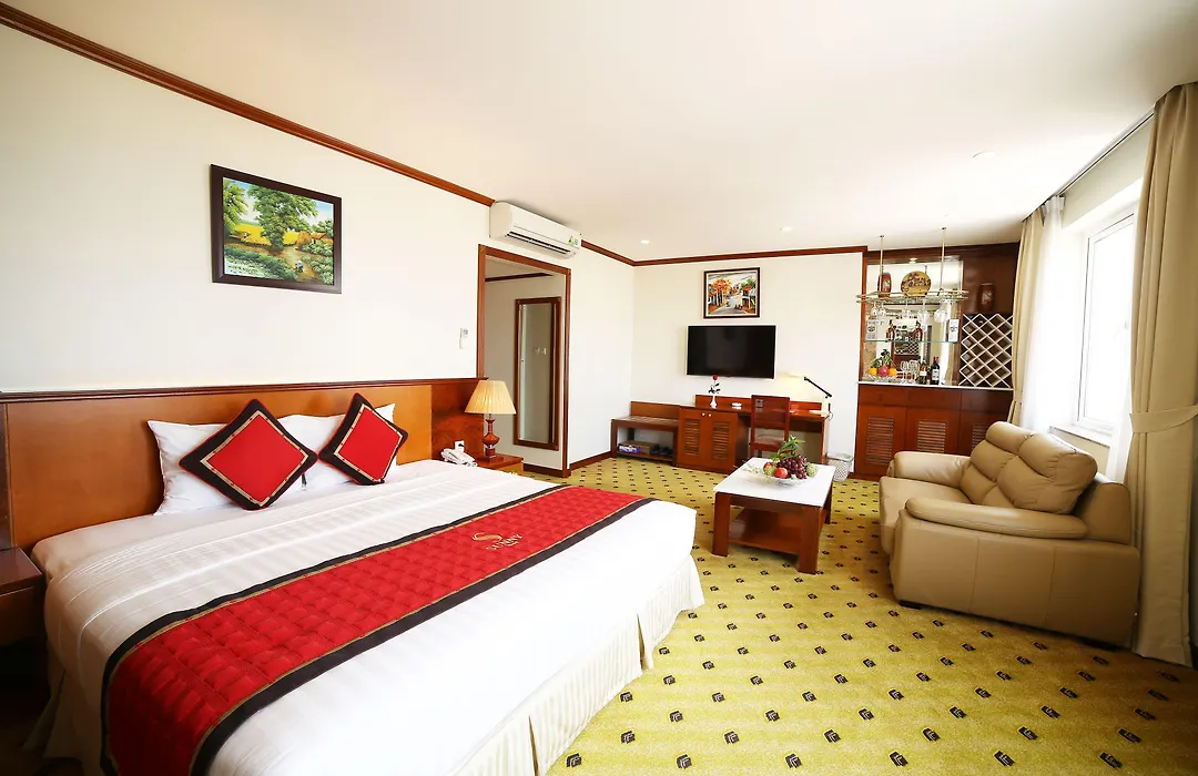 Sunny Hotel 1-1
