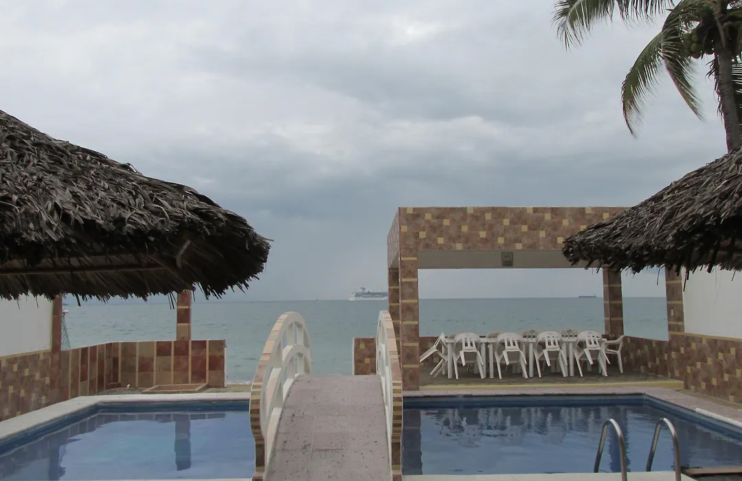 Hotel Albatros-1